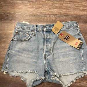 Levi’s 501 shorts